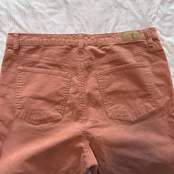 Supplies by Union Bay High Rise Corduroy Cropped Jeans Size 14 EUC - Picture 4 of 11